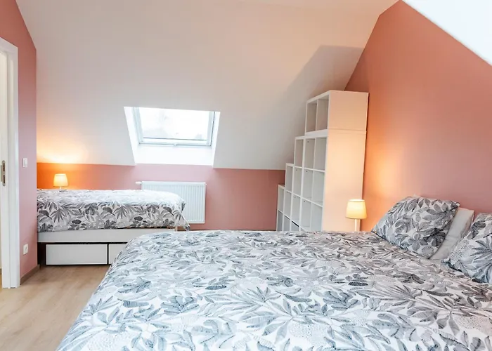 - 3 Guests Mont-Saint-Guibert